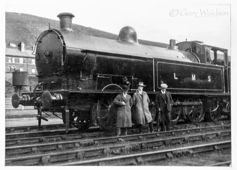 Fred-Waidson-and-Loco