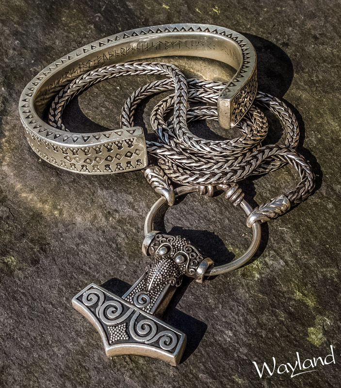 Hammer-and-Ring